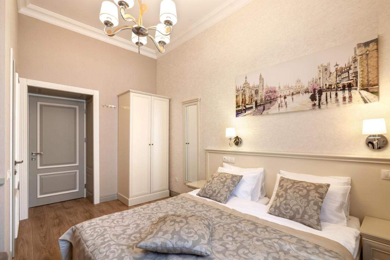 Royal Mini-Apart Hotel On Rynok Square Lemberg Exterior foto