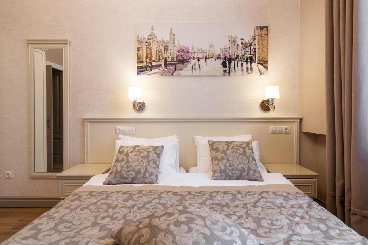 Royal Mini-Apart Hotel On Rynok Square Lemberg Exterior foto
